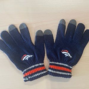 LIKE NEW MOVE SALE! DENVER BRONCOS 47 ACRYLIC KNIT STATIC GLOVES NFL ADULT SIZE
